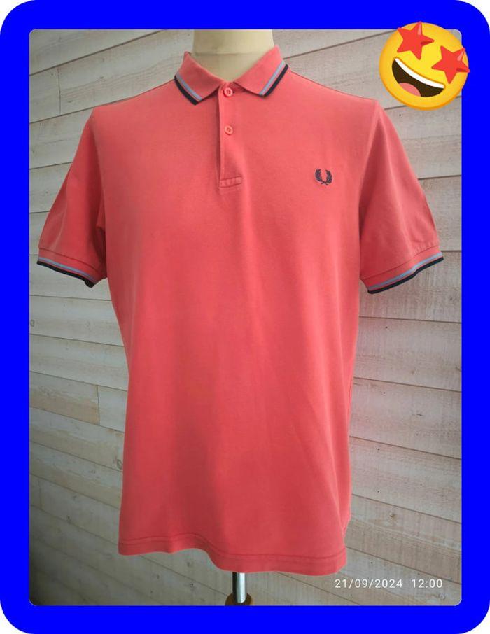 Polo  rouge manches courtes rouge Fred Perry taille l - photo numéro 1