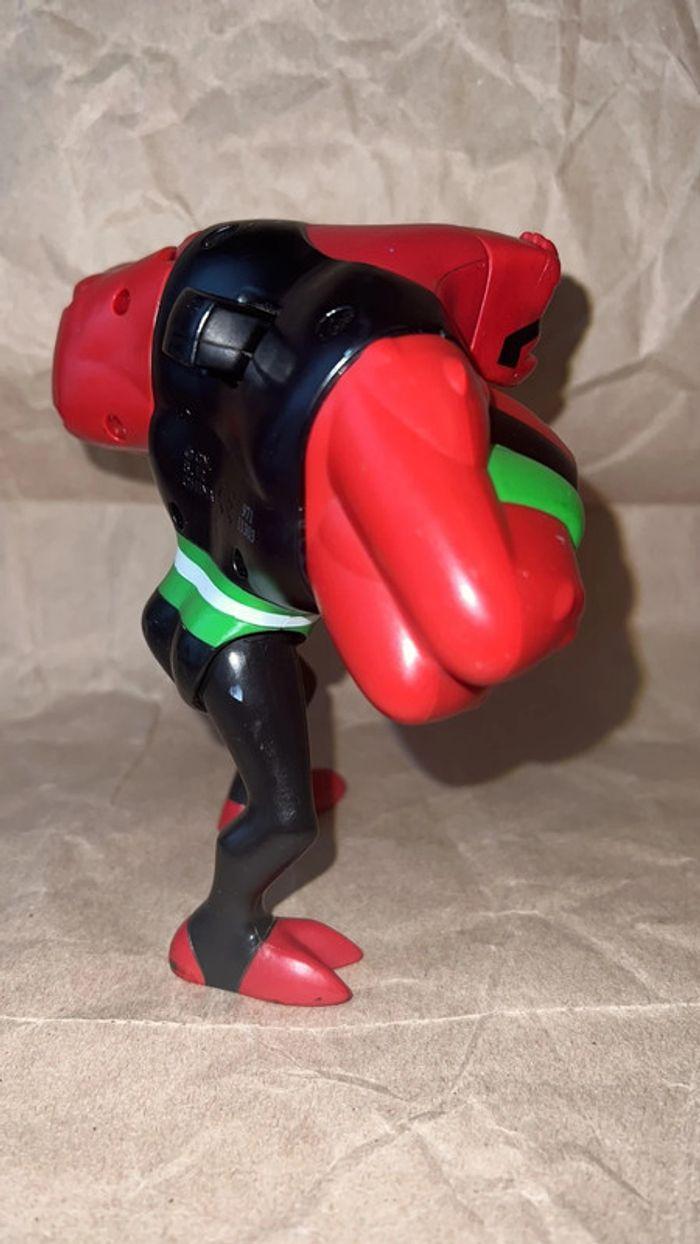 Bandai - Ben 10 ultimate 2012 - Grande figurine four arms 14cm x 12cm - photo numéro 14