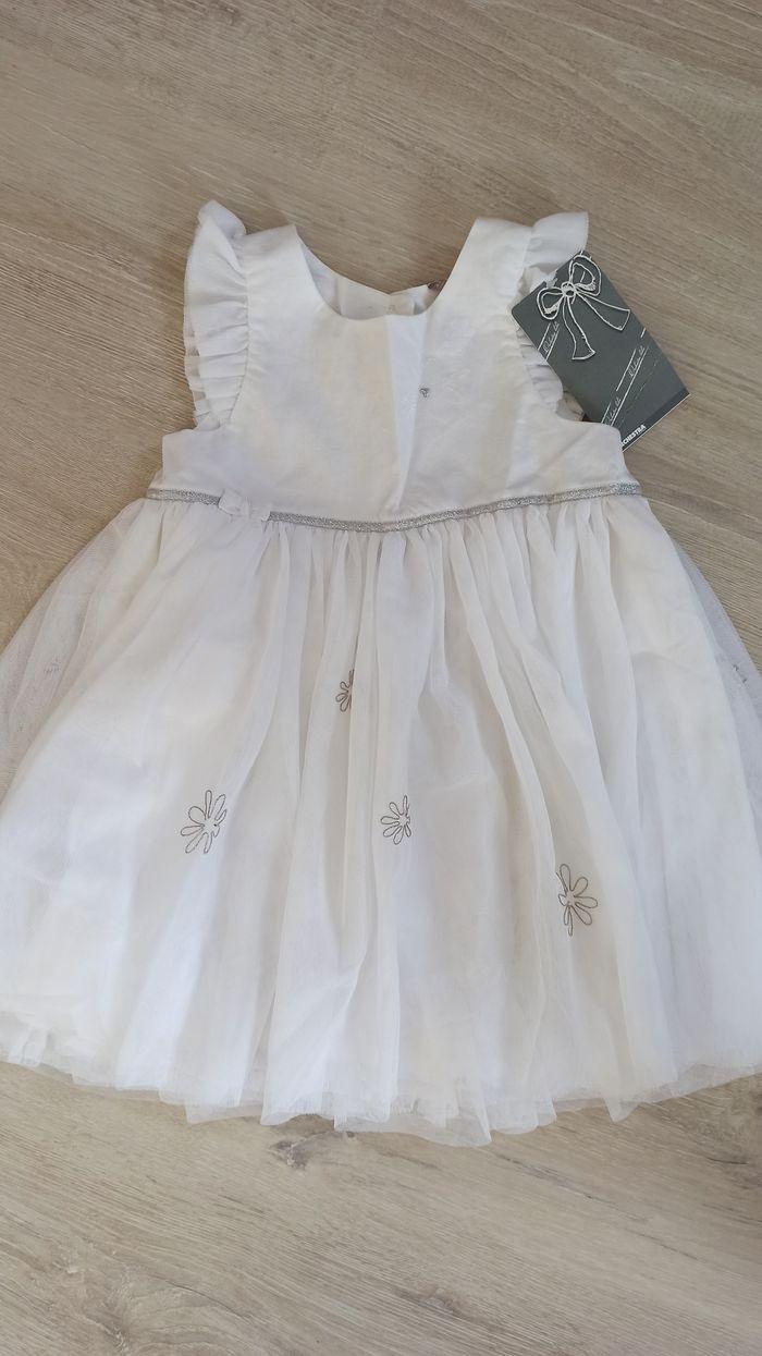 Robe de cérémonie bébé fille neuve - photo numéro 1