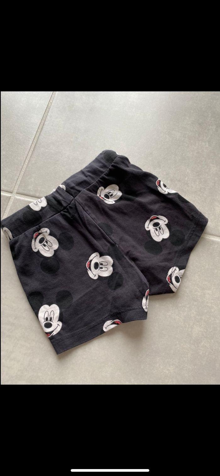 Short Mickey 12 mois - photo numéro 8