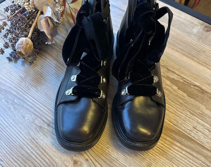 Bottines Claudie Pierlot en cuir noir et lacets en velours, modèle Aramis, pointure 36 - photo numéro 5