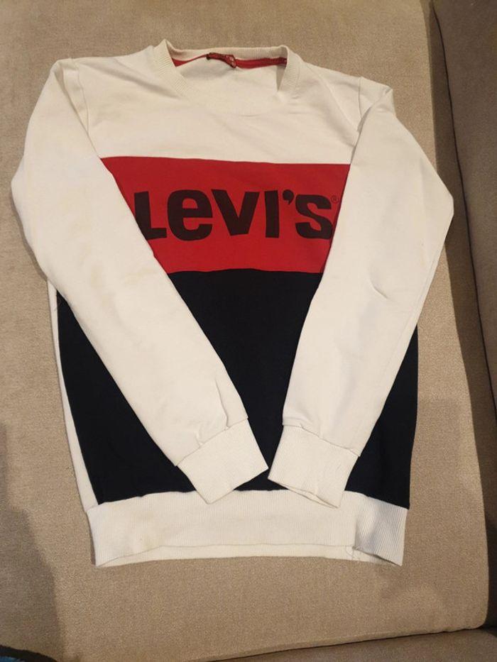 Pull levi's taille S - photo numéro 1