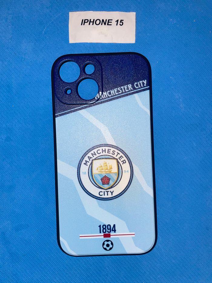 Coque iPhone 15 - Manchester City - photo numéro 1