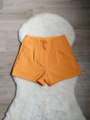 Short orange taille 36