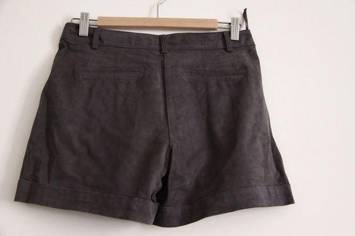 Neuf jamais porté - Superbe short Monoprix en 100% cuir de chèvre taille 36 - photo numéro 2