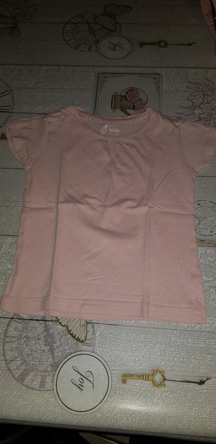 4 t-shirt - photo numéro 1