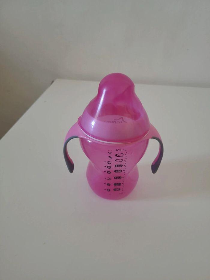 Lot biberon tommee tippee avec poignée - photo numéro 6