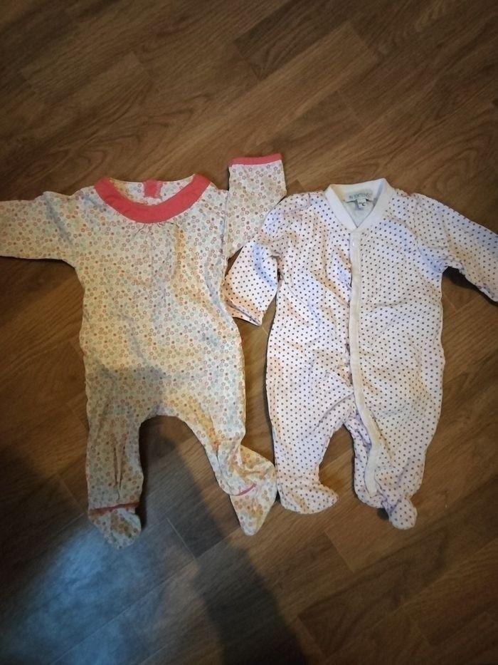 Pyjamas naissance - photo numéro 1