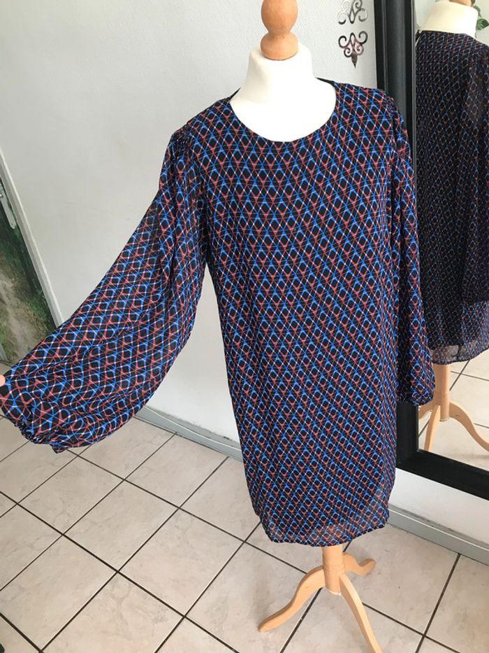 Robe courte taille L Instict - photo numéro 1