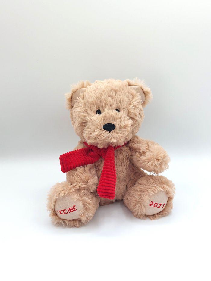 Peluche doudou ours marron beige NOCIBE 2023 écharpe rouge Creaprim 22 cm TTBE - photo numéro 1