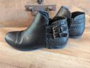 Bottines noires P.38