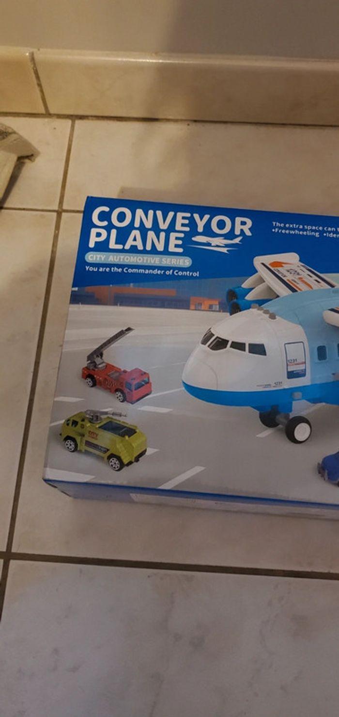 Jouet avion de transport pour enfants - photo numéro 3