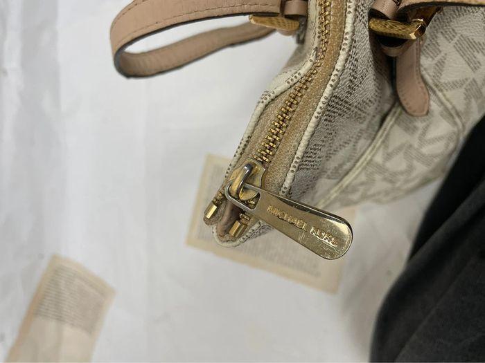 Sac à main de luxe Michael Kors blanc avec motif magnifique - photo numéro 7