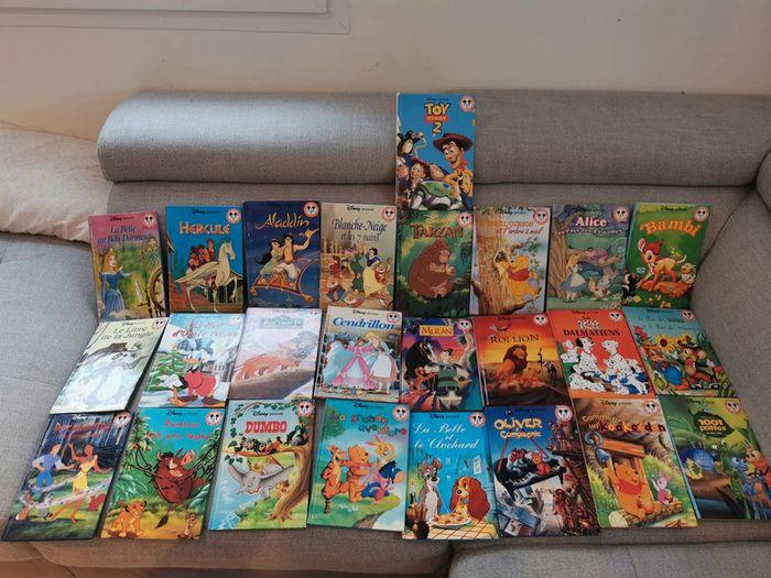 Gros lot de 25 livres Disney collection club mickey vintage - photo numéro 1