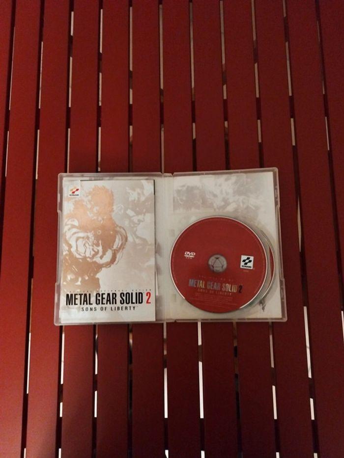 Metal Gear Solid 2 - PlayStation 2 - photo numéro 3