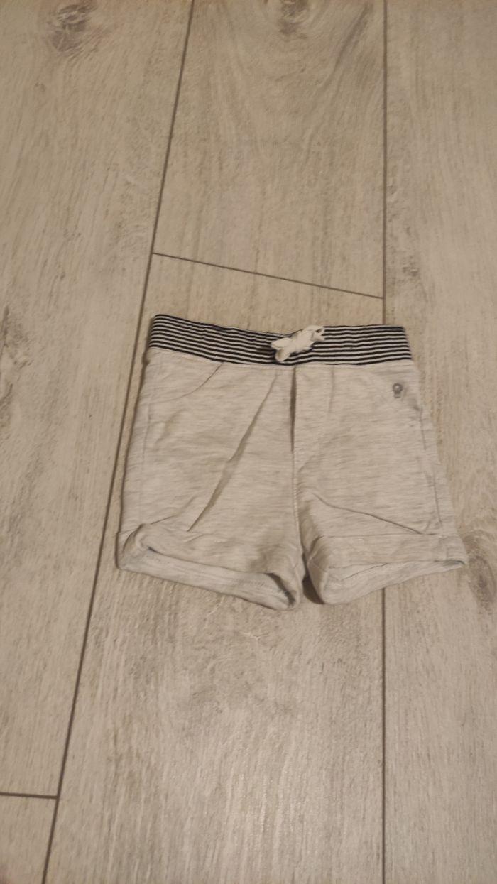 Lot de 4 shorts 6 mois - photo numéro 2