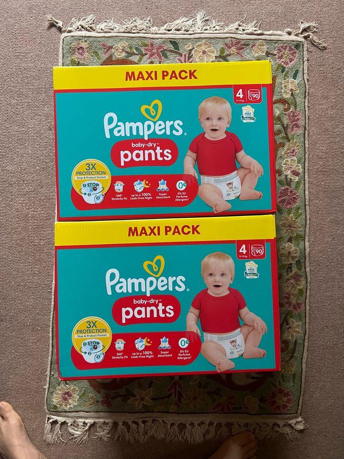 Lot 2 cartons Pampers Taille 4 : 180 Pants culottes couches - photo numéro 1