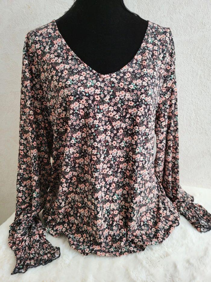 Blouse fleuri noir multicolore exxcellent taille 50 - photo numéro 2