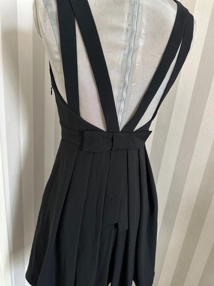 Robe noire Claudie Pierlot T:38 mod:rencontre - photo numéro 2