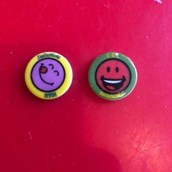 2 fèves Smiley