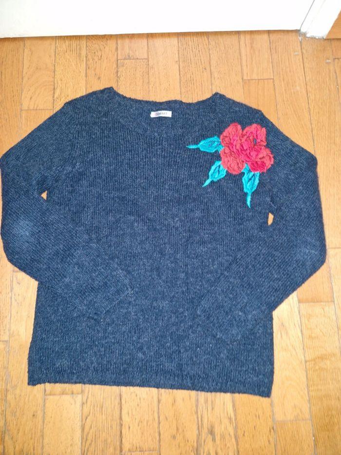 Pull Damart broderie fleur mohair laine - photo numéro 1