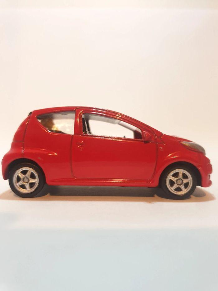 Welly Citroën C1 Rouge - 1/60 - photo numéro 5