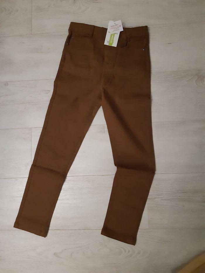 Pantalon neuf - photo numéro 1