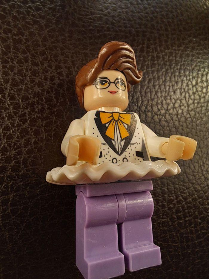 Figurine Lego compatible Danseuse - photo numéro 3