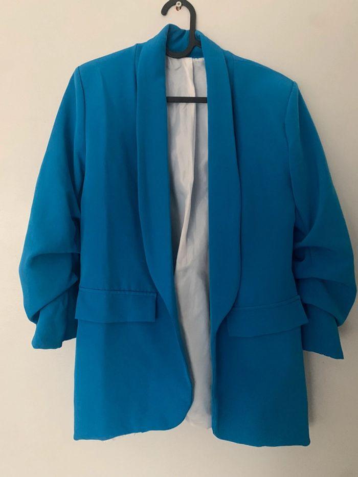 Blazer neuf jamais porté Made in Italy taille unique - photo numéro 1