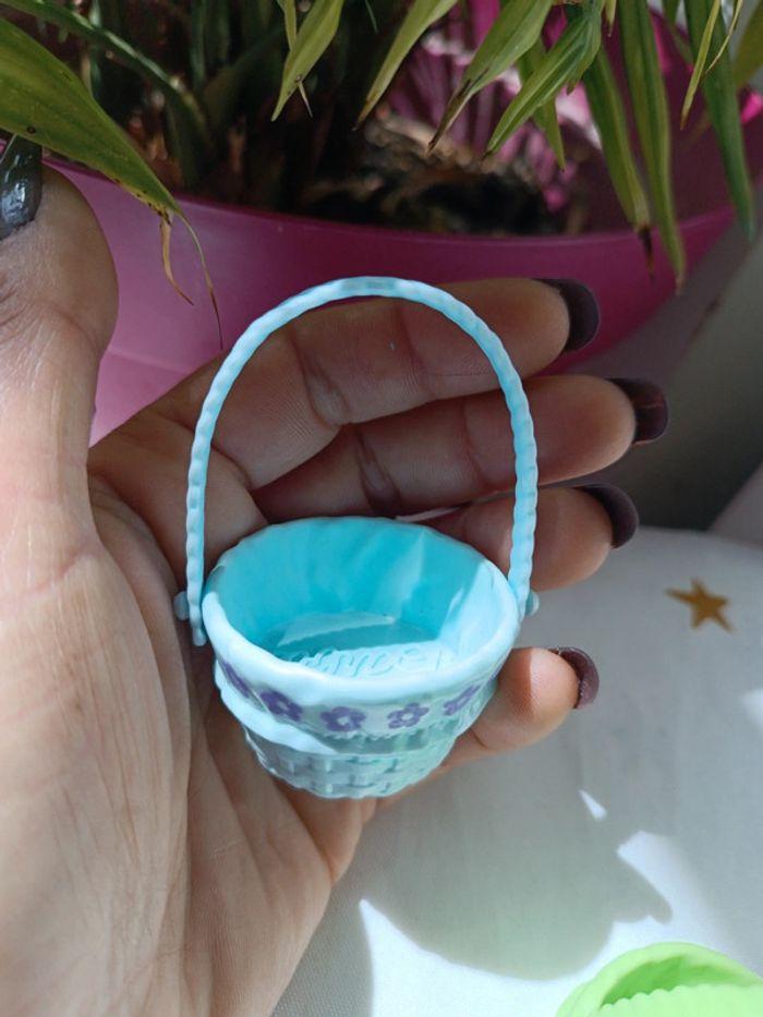 Panier osier bleu blue vert green Pâques barbie mattel color reveal 2020 easter basket - photo numéro 2