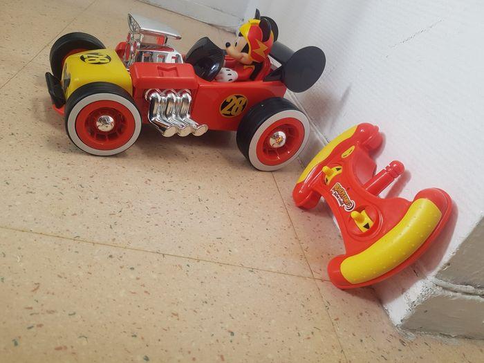 Voiture  Mickey - photo numéro 1