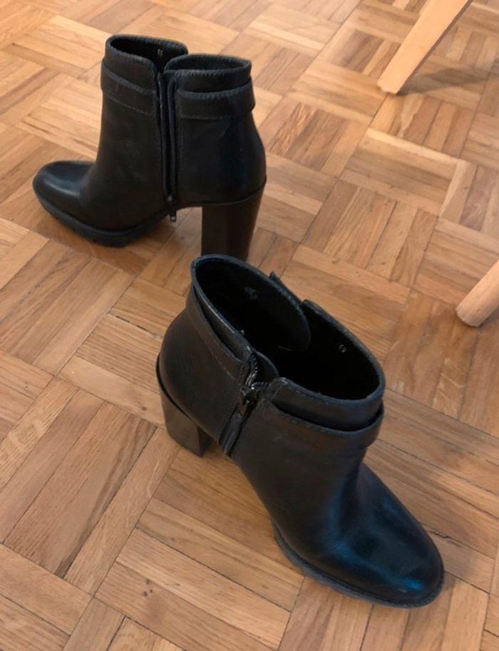 Bottines San Marina - Taille 36 - cuir noir - photo numéro 3