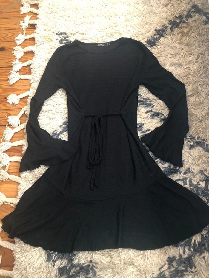 Robe noir boohoo taille 36 - photo numéro 1