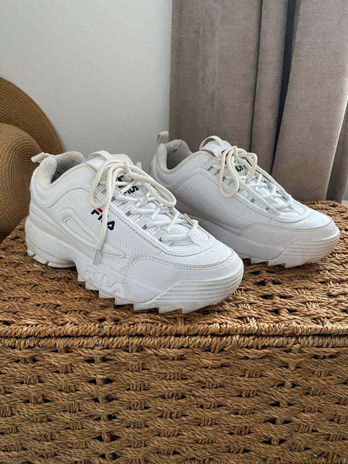 Baskets FILA blanches T38 - photo numéro 3