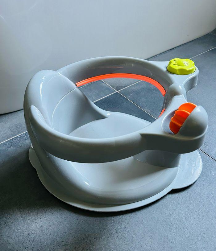 Siège bébé pour le bain