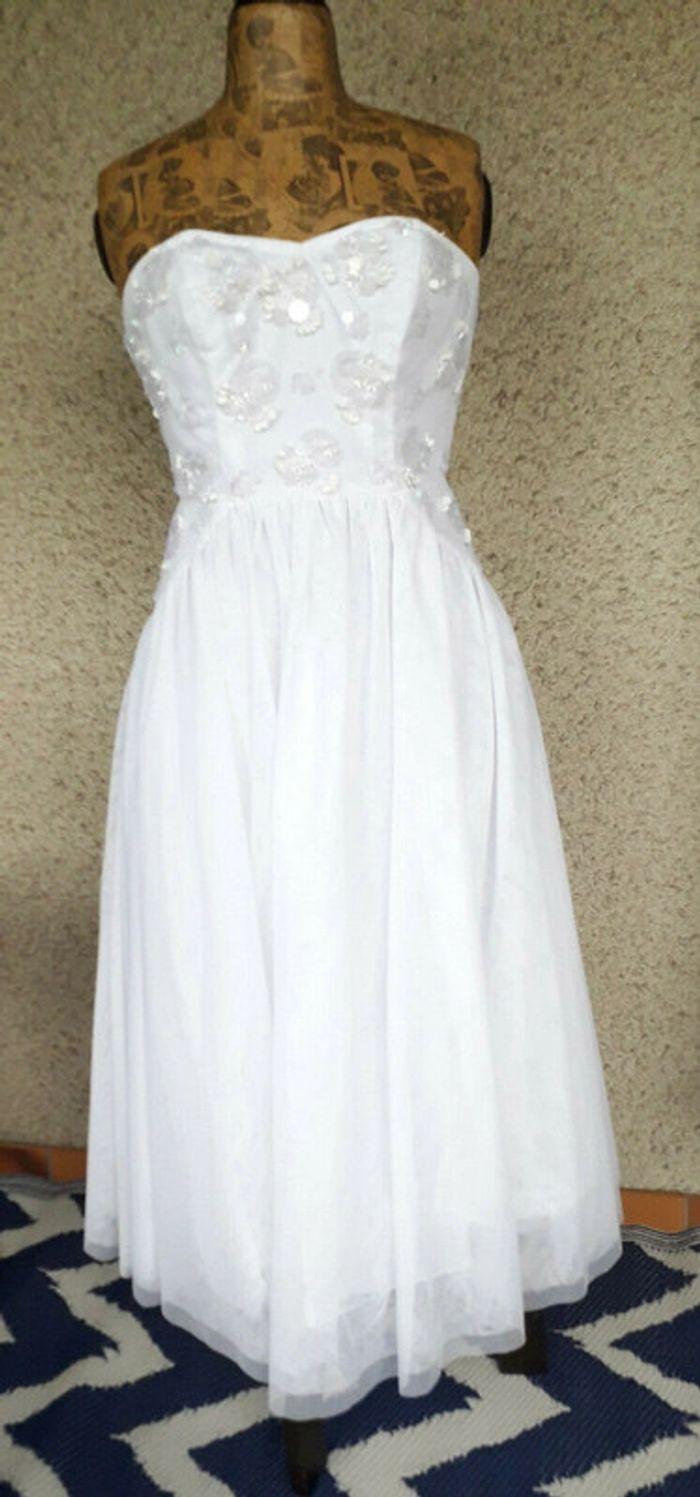 Robe de mariée, princesse, tulle/ perle, ASOS, 38  Neuve - photo numéro 2