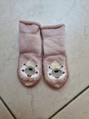 Chaussons chaussettes neuves taille 19