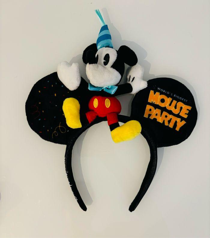 Disneyland Paris ears serre tête oreilles Mickey peluche 3D Collection World's Biggest Mouse Party 90ème anniversaire. Minnie Princesse Disney Store Déguisement Carnaval Halloween robe lot SOP77 - photo numéro 2