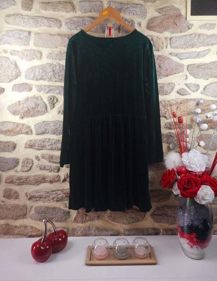 Robe en velours détail strass vert sapin Femme taille 54 marque Asos 🍬 - photo numéro 4