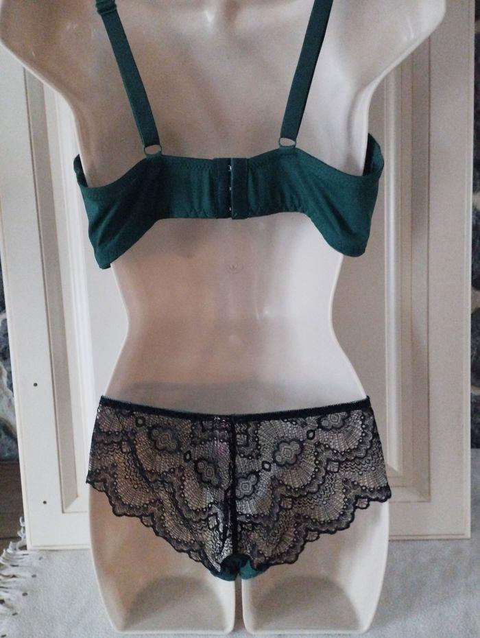 Ensemble de lingerie neuf 100D XL pour le bas - photo numéro 5