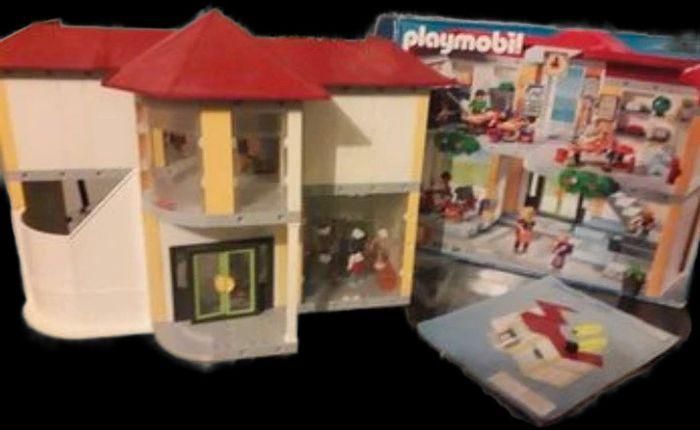 Grande Ecole playmobil - photo numéro 1