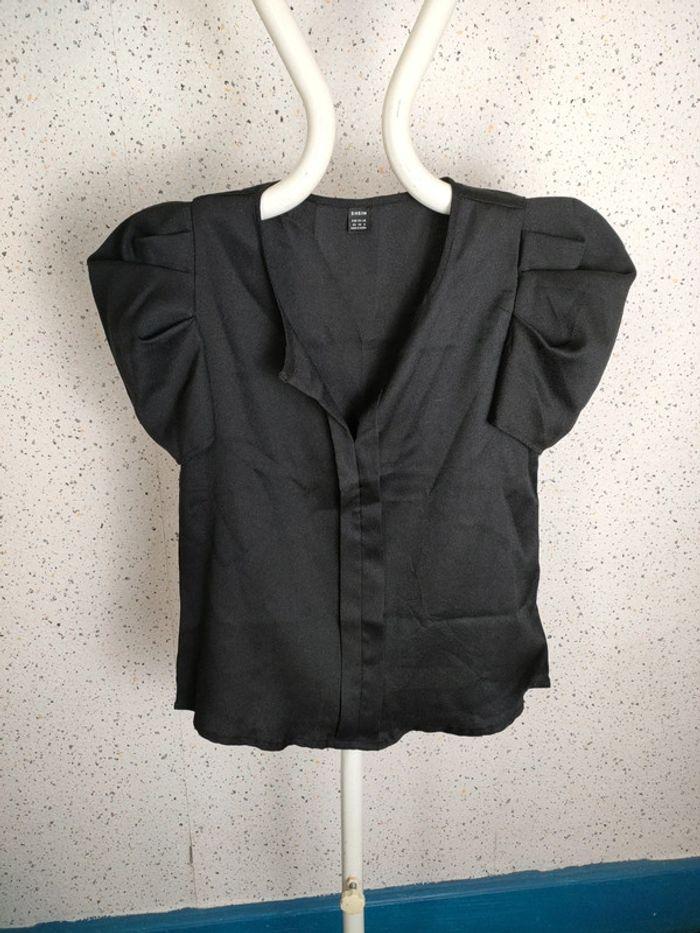 Blouse noire manche courte bouffantes - photo numéro 1