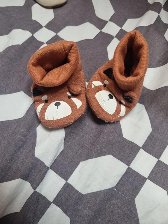 Lot de chaussette et chausson naissance - photo numéro 3