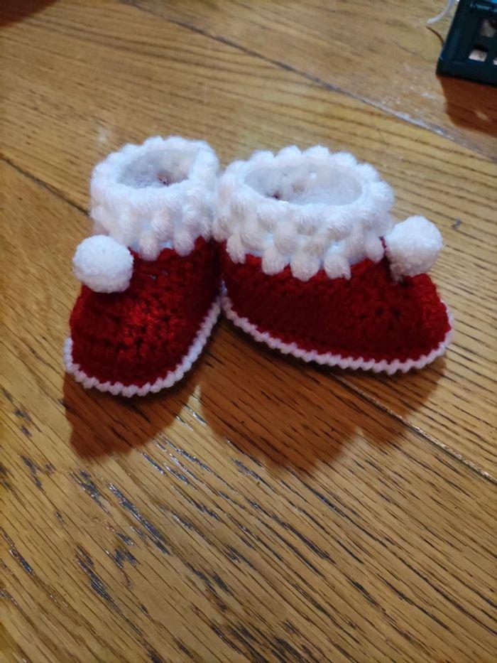 Bottes de Noël bébé/ chaussons - photo numéro 3