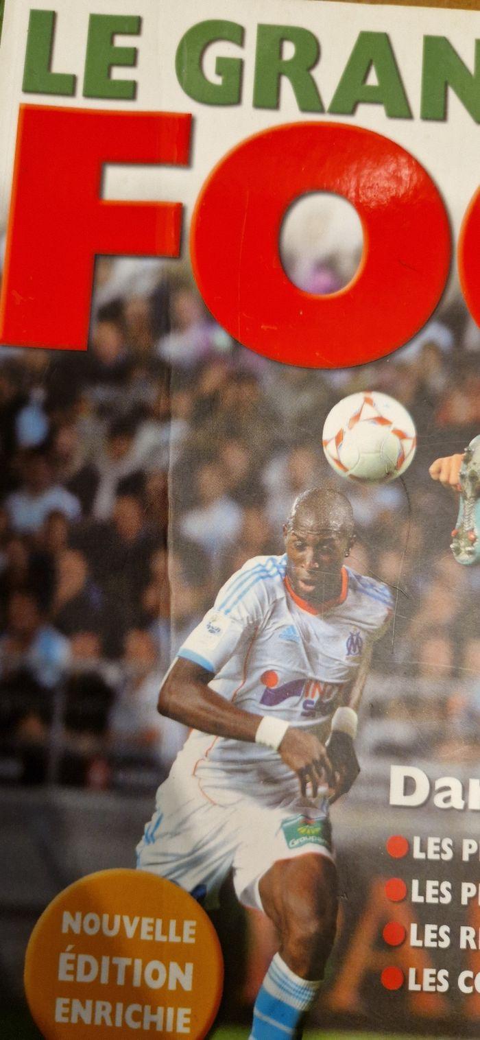 Le grand livre de foot - photo numéro 2