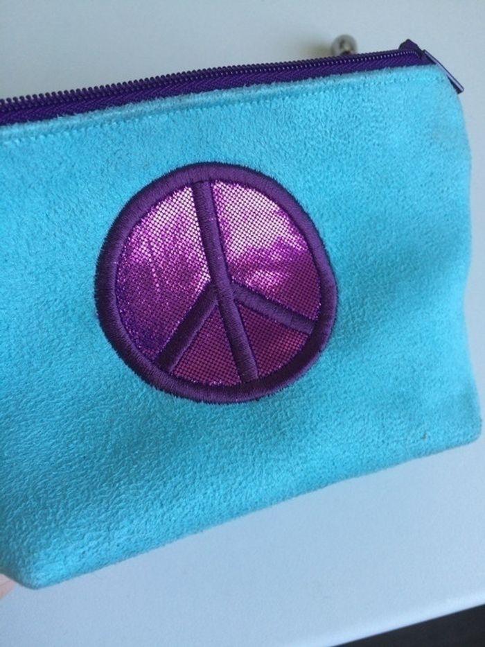 Pochette/porte monnaie peace - photo numéro 2