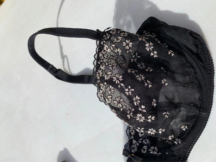 Soutien gorge noire à dentelle blanche taille 95D de Rouge Gorge - photo numéro 9