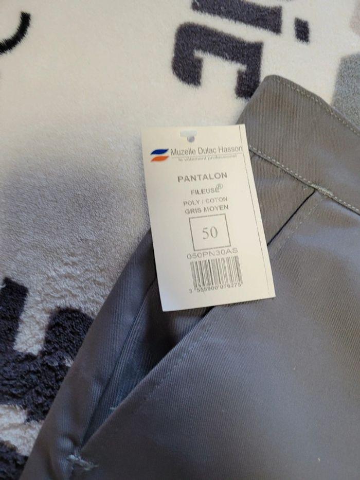 Pantalon neuf taille 50 - photo numéro 3