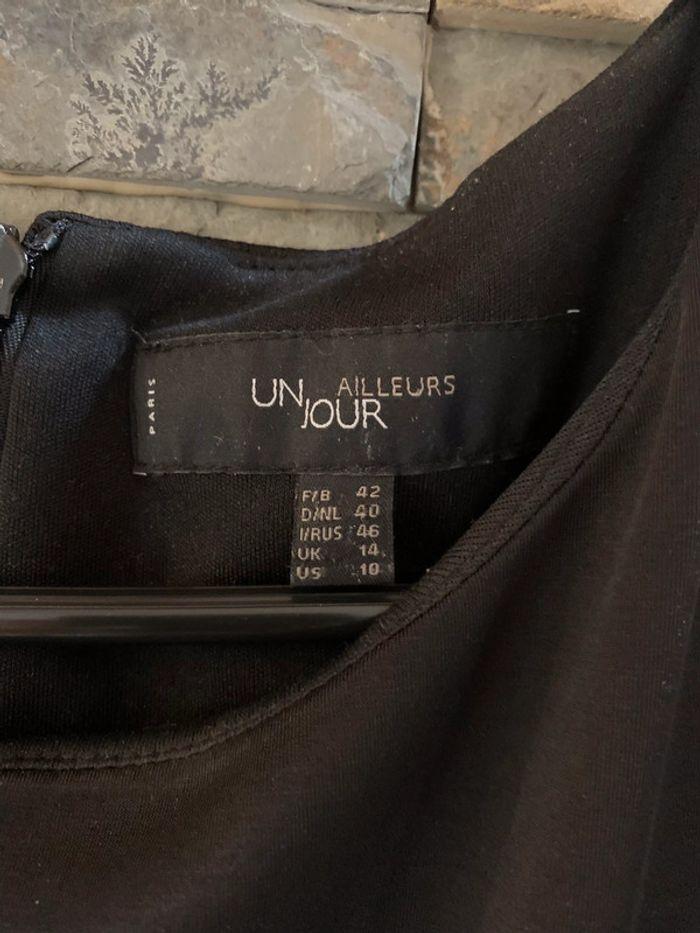 Robe noire Un jours Ailleurs taille 42 - photo numéro 2