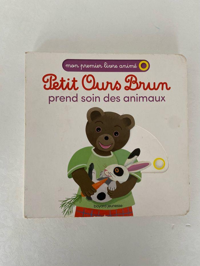 mon premier livere animé Petit Ours Brun prend soin des animaux - photo numéro 1